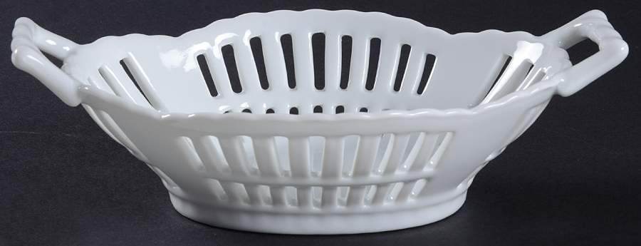 Bridal Lace Basket by Mikasa-1