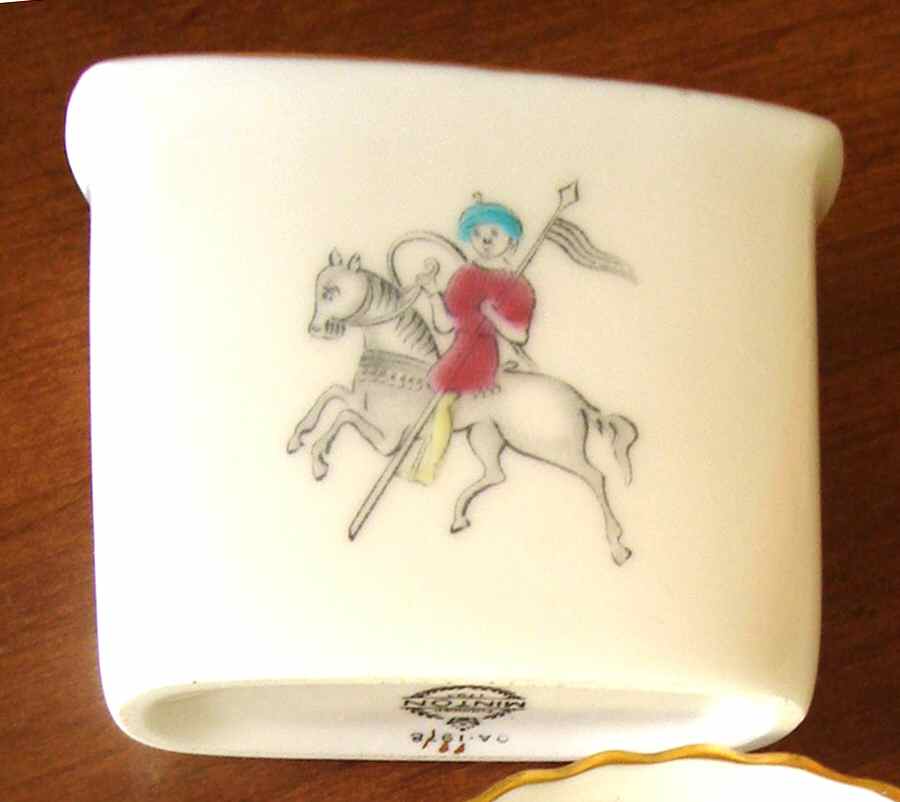 Oa1978 Cigarette Holder by Minton-1