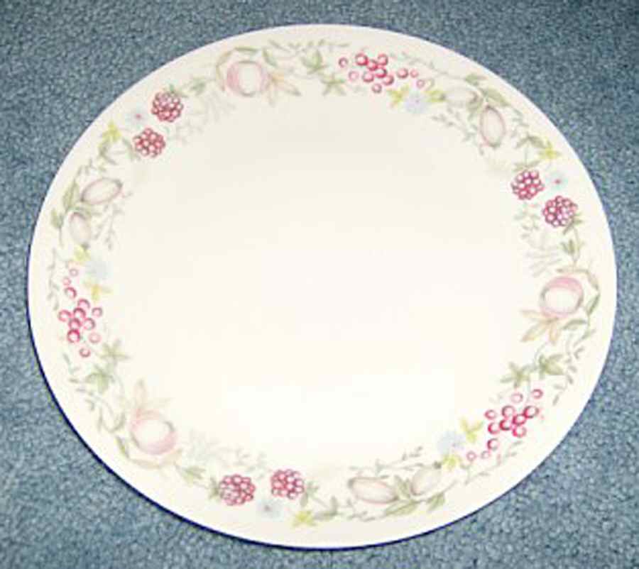 Corintan Dinner Plate by Meissmen-1