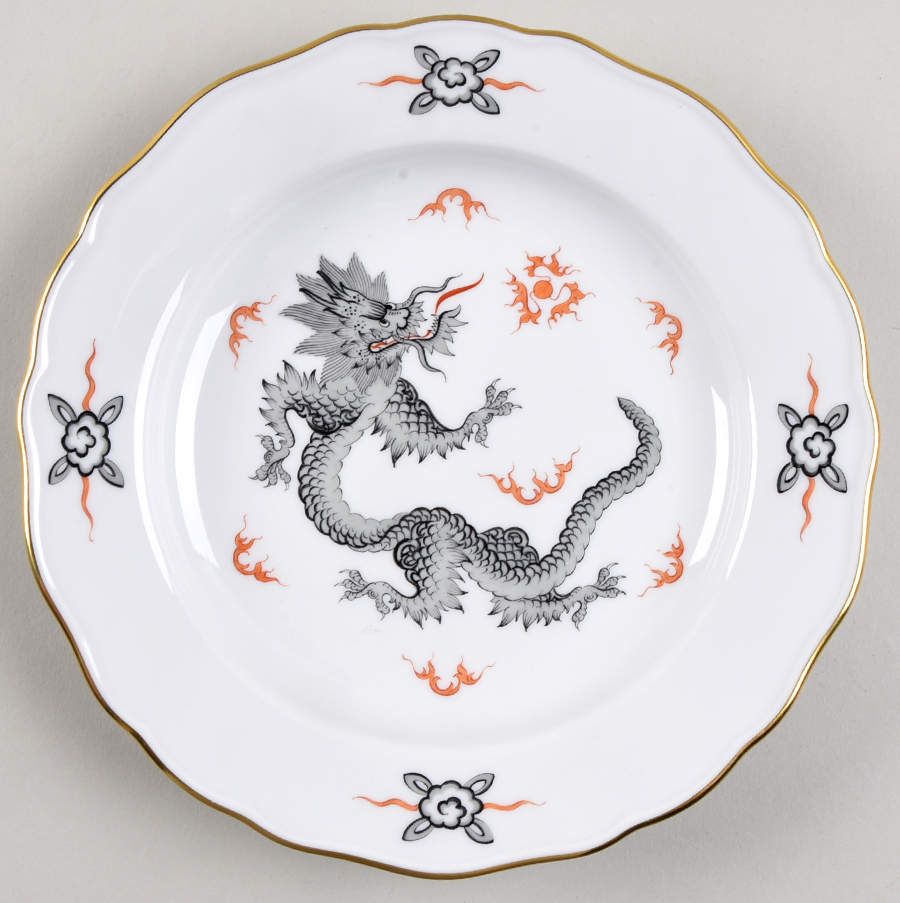 Ming Dragon Black (Ornate, No Band Border Dessert/Pie Plate by Meissen (Germany)-1