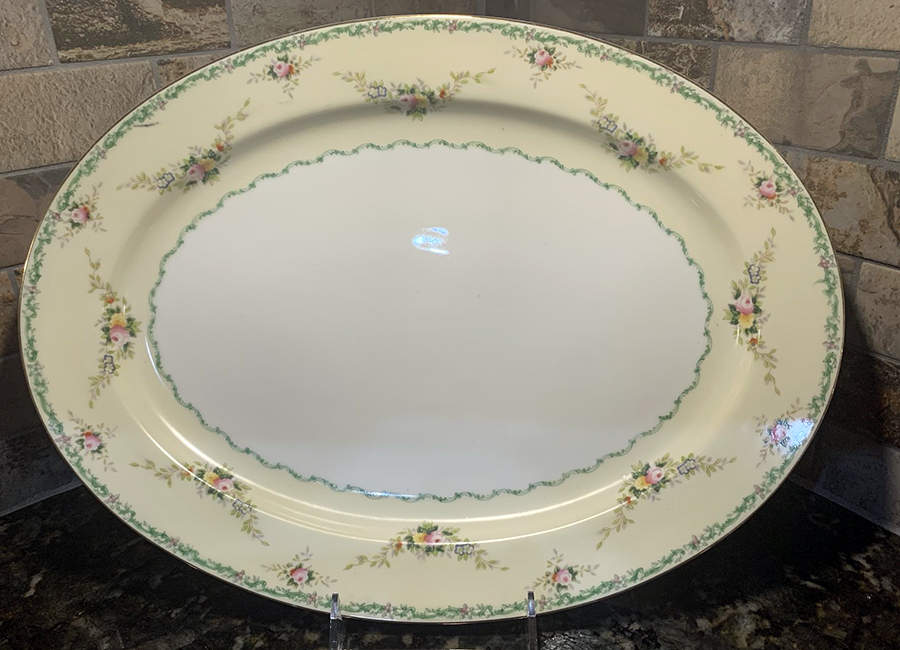 MEI1022 16" Oval Serving Platter by Meito-1