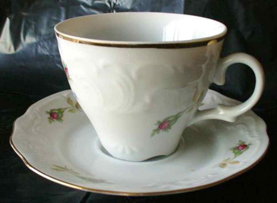 MNU2 Flat Cup & Saucer Set by Menuet (Poland)-1