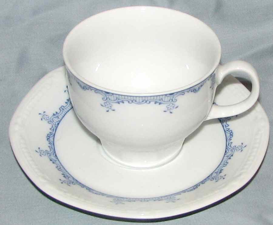 MIT222 Flat Cup & Saucer Set by Mitterteich-1