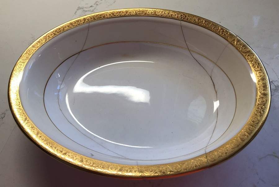 K166 9" Oval Vegetable Bowl by Minton-1