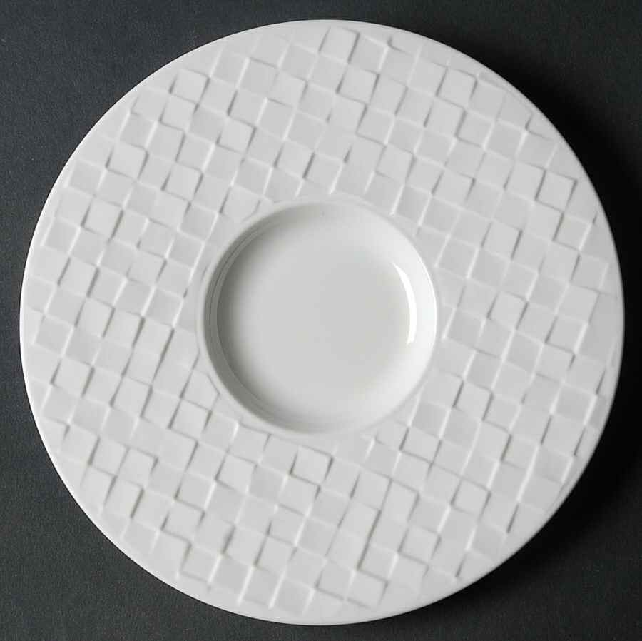 Lattice Saucer by Mikasa-1