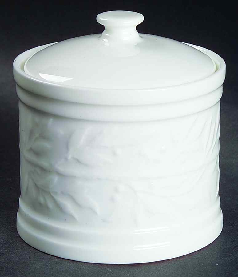 Laurel Sprig Sugar Bowl & Lid by Mikasa-1
