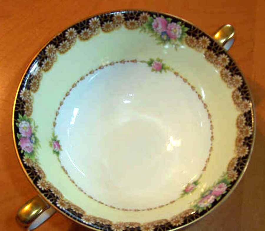 MEI1026 Footed Cream Soup Bowl by Meito-1