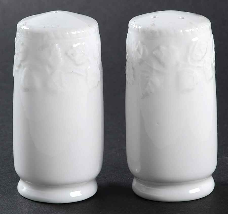 Embossed Leaf Salt & Pepper Set by Martha Stewart-1