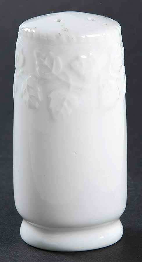 Embossed Leaf Pepper Shaker by Martha Stewart-1