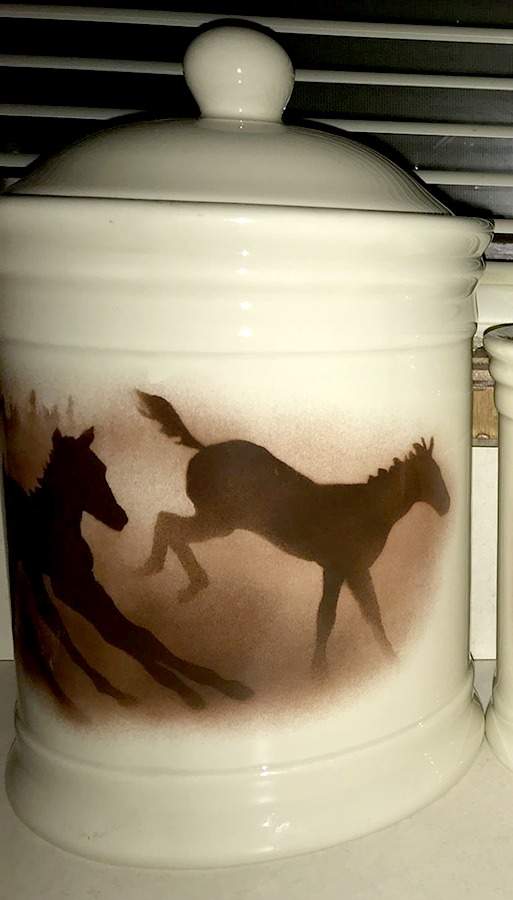 Montana Traditions Extra Large Canister & Lid by Montana Lifestyles-1