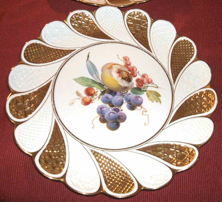 MSS147 Dinner Plate by Meissen (Germany)-1