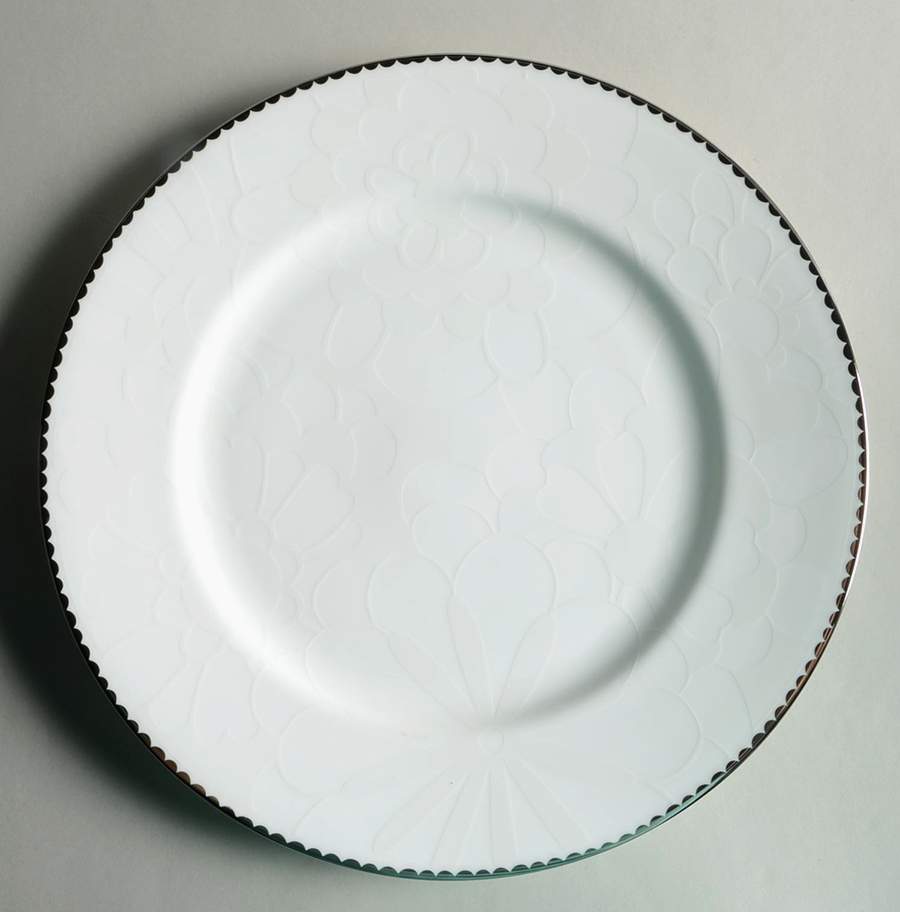Merry White 12" Chop Plate (Round Platter) by Missoni Home-1