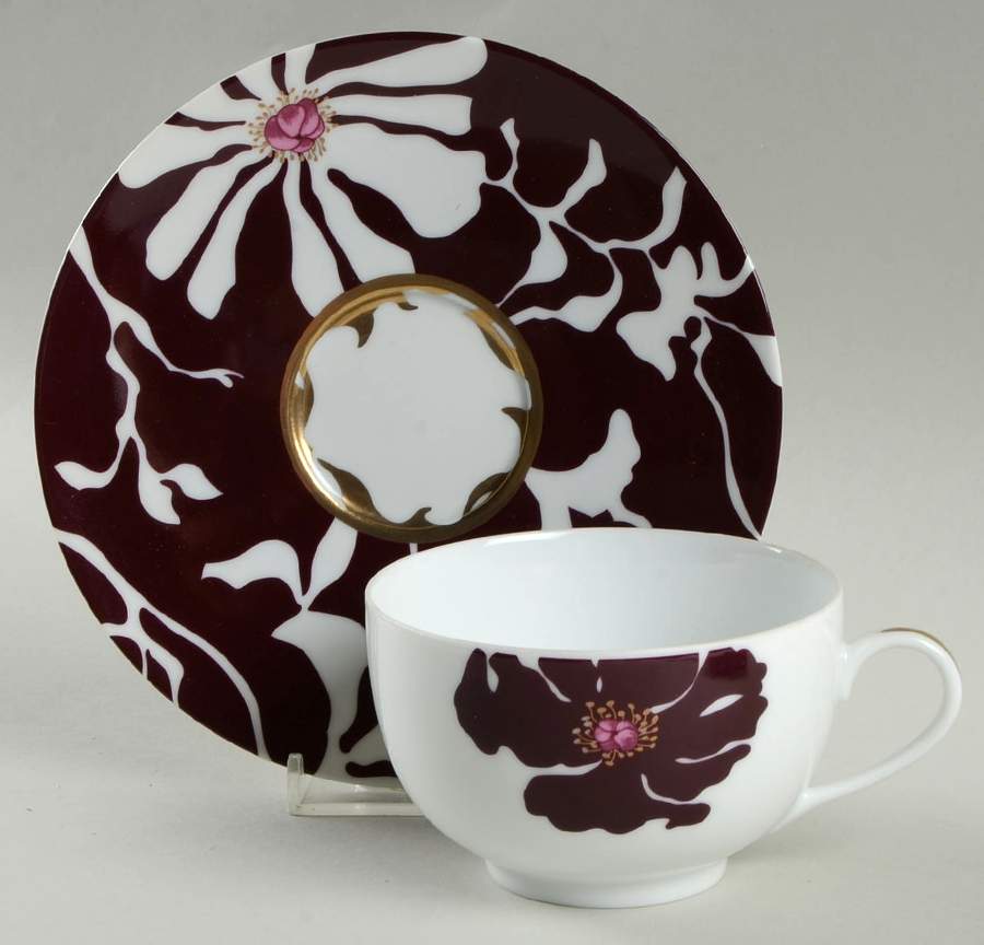 La Nuit Flat Cup & Saucer Set by Medard de Noblat-1