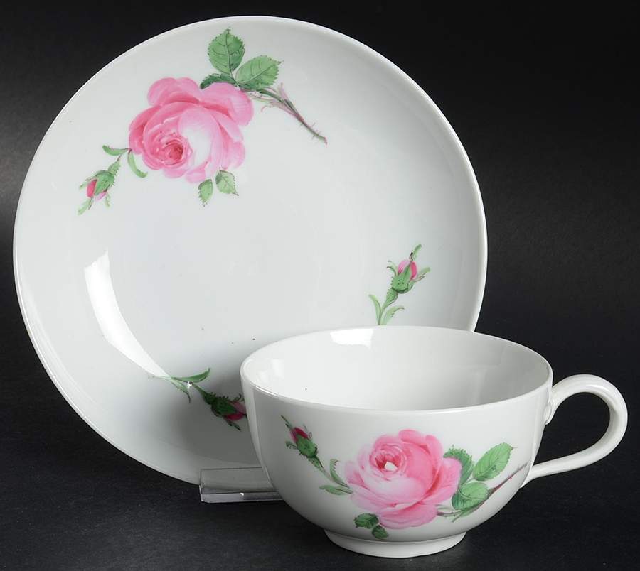 MSS150 Flat Cup & Saucer Set by Meissen (Germany)-1