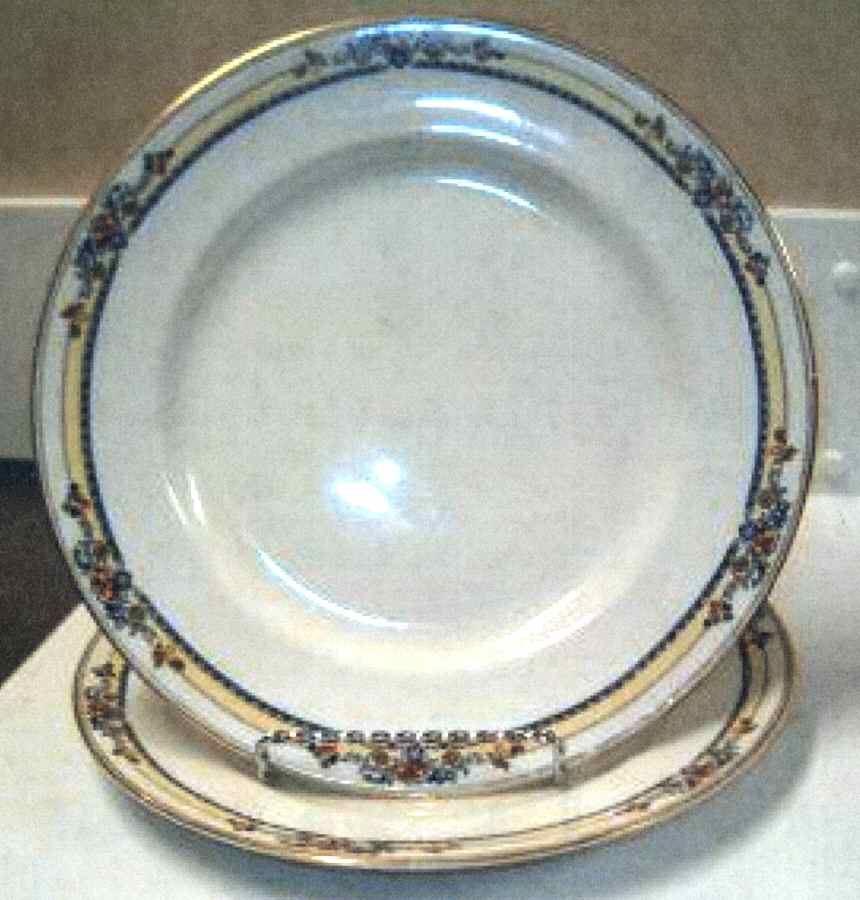 Holyrood Dinner Plate by Myott Staffordshire-1