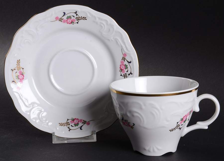MNU3 Flat Cup & Saucer Set by Menuet (Poland)-1