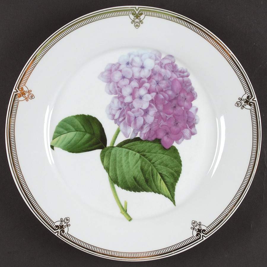MNM1 Cake Plate by Madison & Max-1