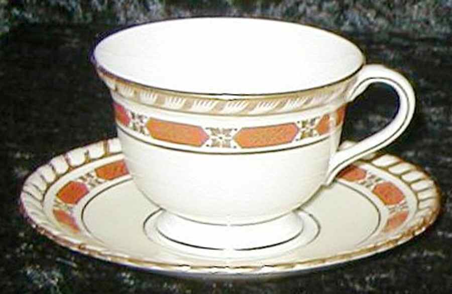 H4246 Footed Cup & Saucer Set by Minton-1