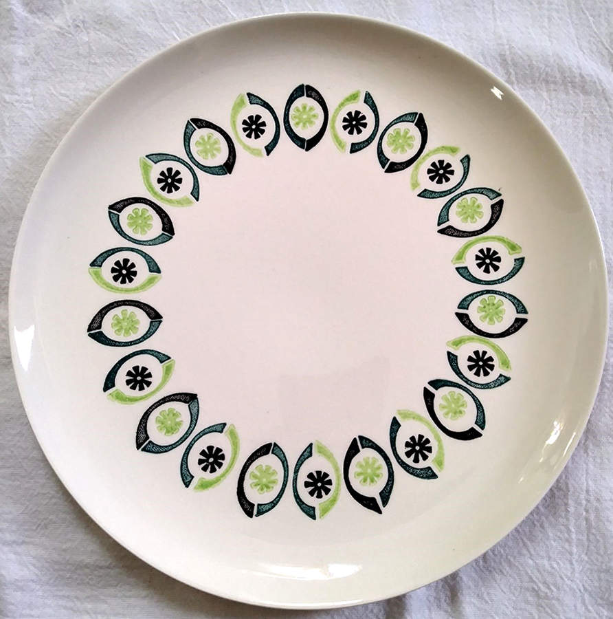MCR7 Dinner Plate by Marcrest-1