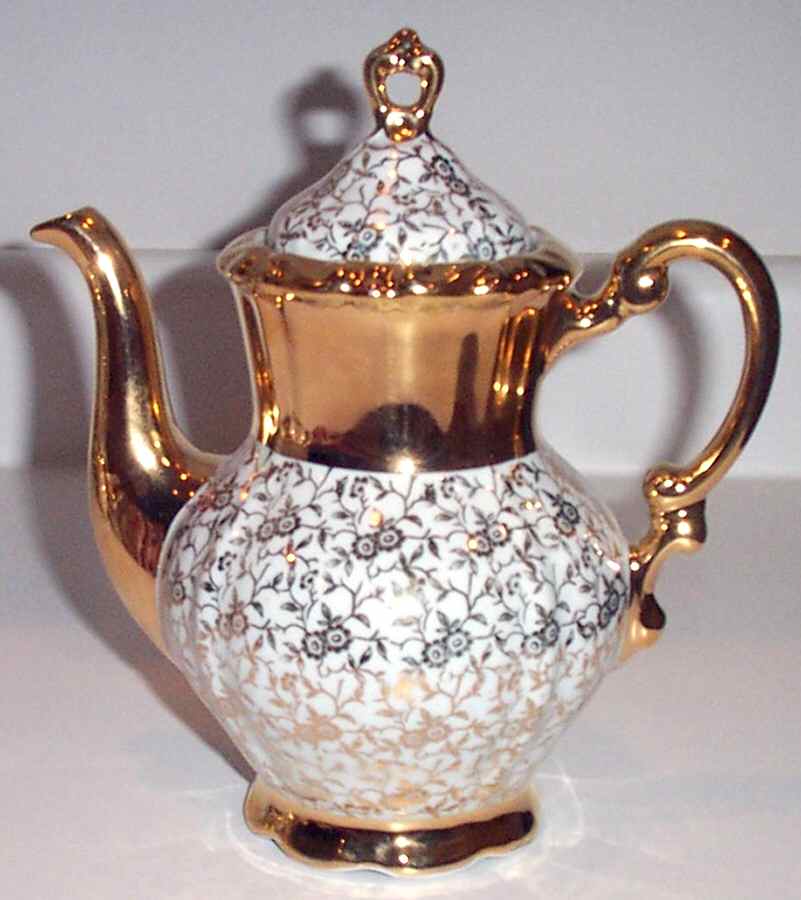21871 Gold Teapot & Lid by Mitterteich-1