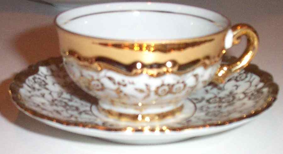 21871 Gold Footed Cup & Saucer Set by Mitterteich-1