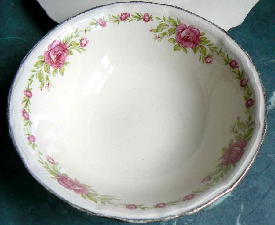 Mary Rose Fruit/Dessert (Sauce) Bowl by Alfred Meakin-1