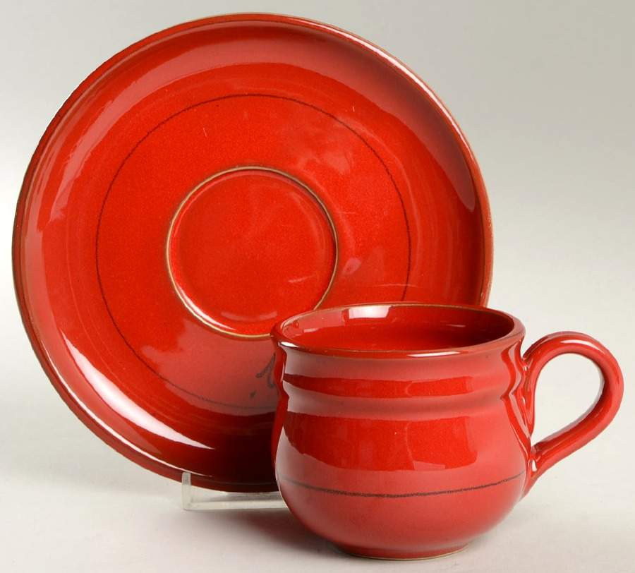 Classic Collection Red Flat Cup & Saucer Set by Mamma Ro-1