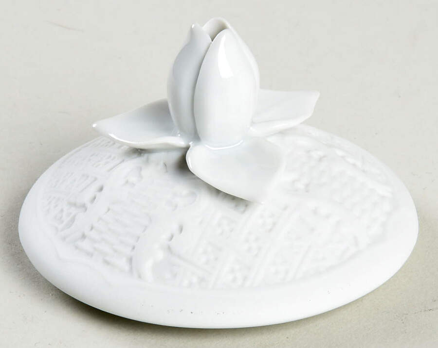 Prosperity Lid for 2 Pc Pot de Creme by Mottahedeh-1