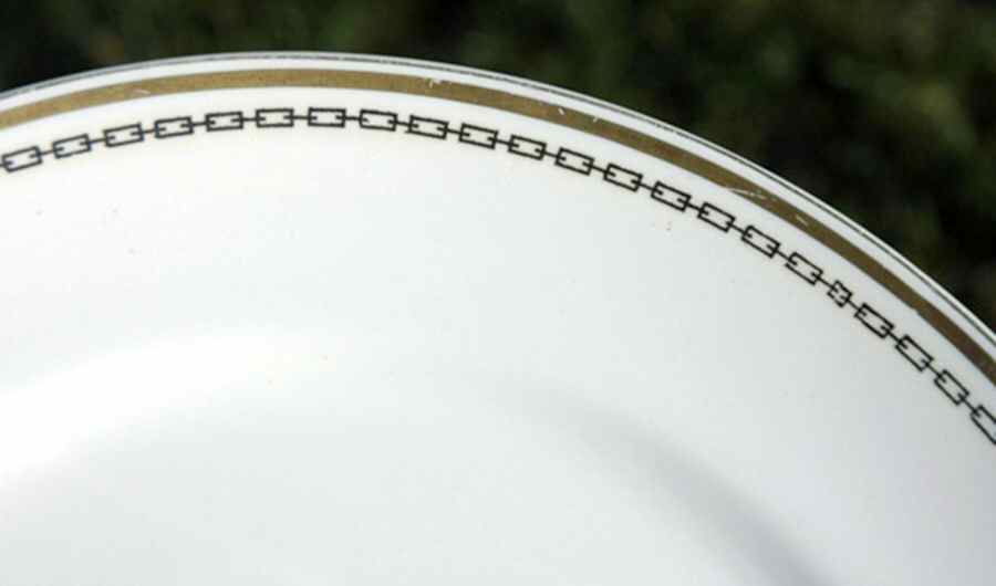 MEA282 Dinner Plate by Alfred Meakin-1