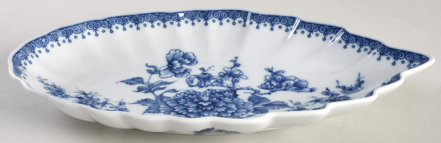 Imperial Blue (No Trim) Leaf Tray by Mottahedeh-1