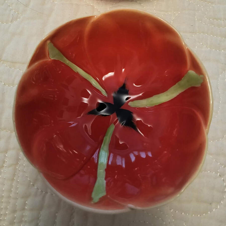 Tulip Light Red 6" Round Serving Bowl by Mustardseed & Moonshine-1