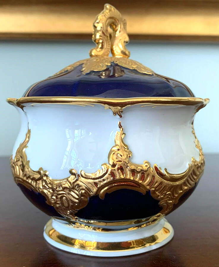 332G Sugar Bowl & Lid by Meissen (Germany)-1