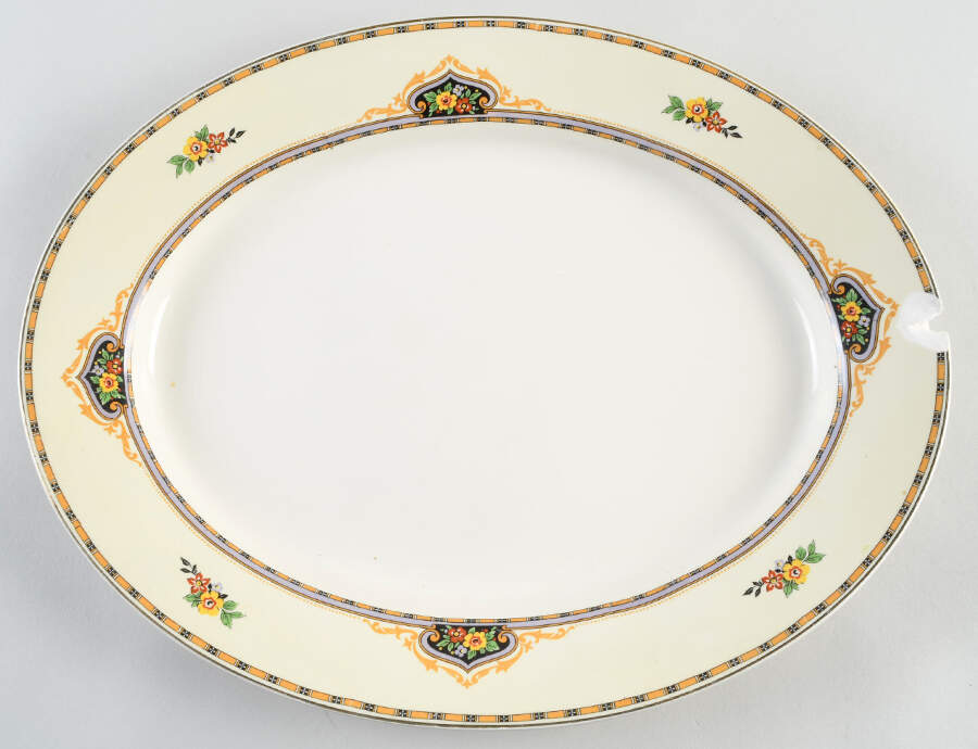 MEK281 16" Oval Serving Platter by J & G Meakin-1