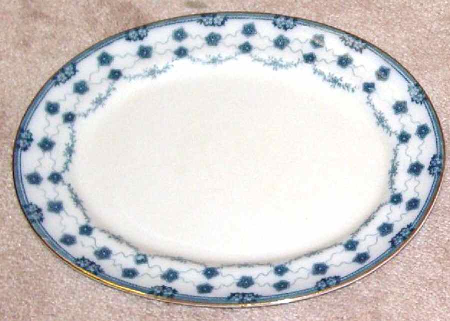 Vine Dinner Plate by C T Maling & Sons-1