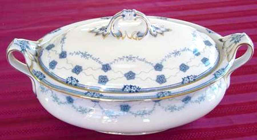Vine Tureen &  Lid by C T Maling & Sons-1