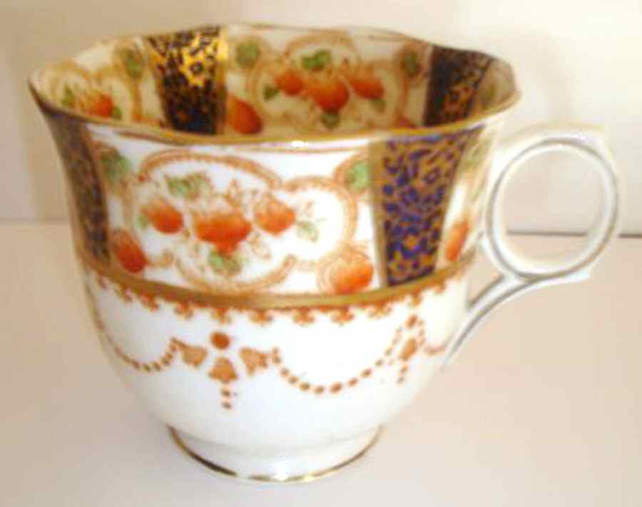 5043 Footed Cup by Melba-1