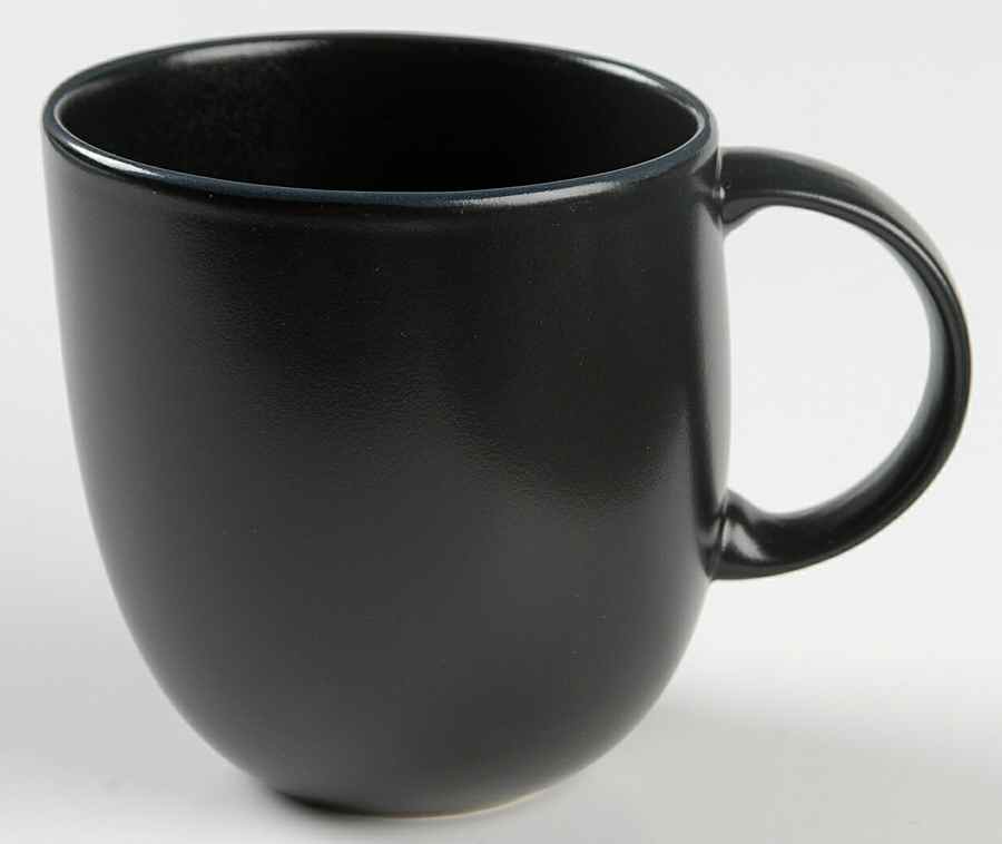 Curve Black Mug by Mikasa-1