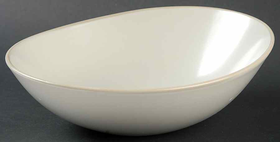 Curve Cream Coupe Soup Bowl by Mikasa-1