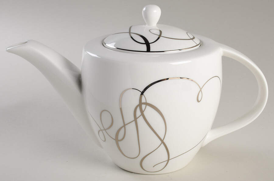 Love Story Teapot & Lid by Mikasa-1