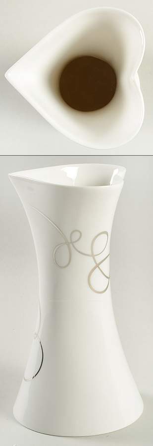Love Story 8" Vase by Mikasa-1
