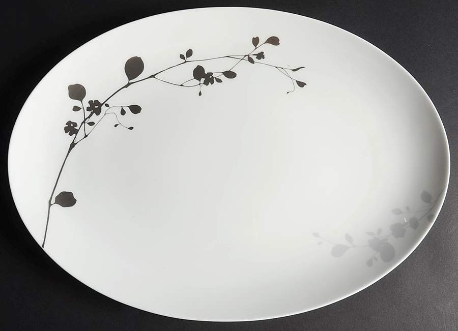 Takaya 15" Oval Serving Platter by Mikasa-1
