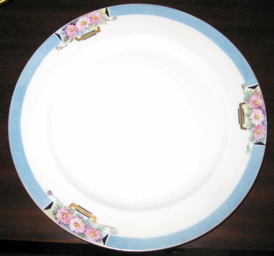 MOS28 Dinner Plate by Moschendorf-1