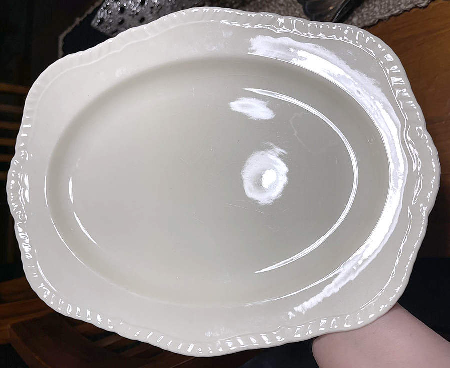 MEA291 14" Oval Serving Platter by Alfred Meakin-1