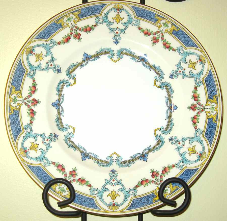 H3824 Dinner Plate by Minton-1