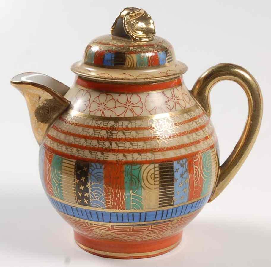 MIB4 Creamer & Lid by Mitsu-Boshi (Japan)-1