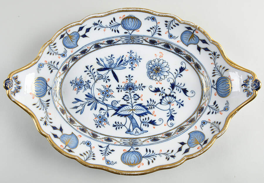 Blue Onion Rich Underplate for Oval Tureen by Meissen (Germany)-1
