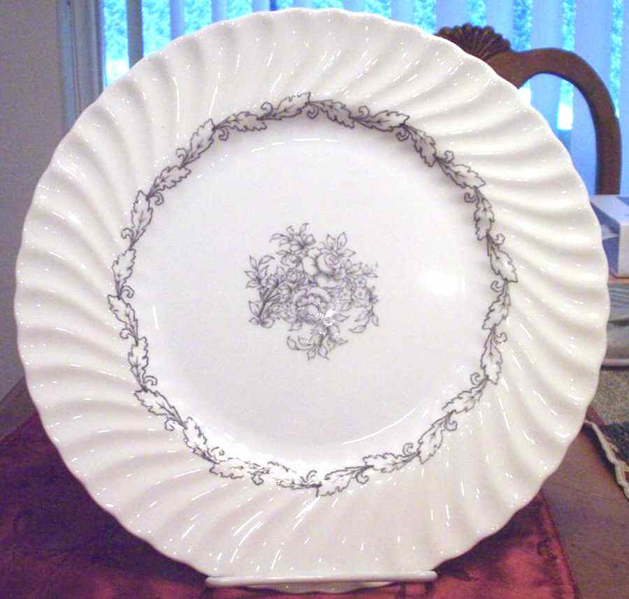 Ardmore Ivory Dinner Plate by Minton-1
