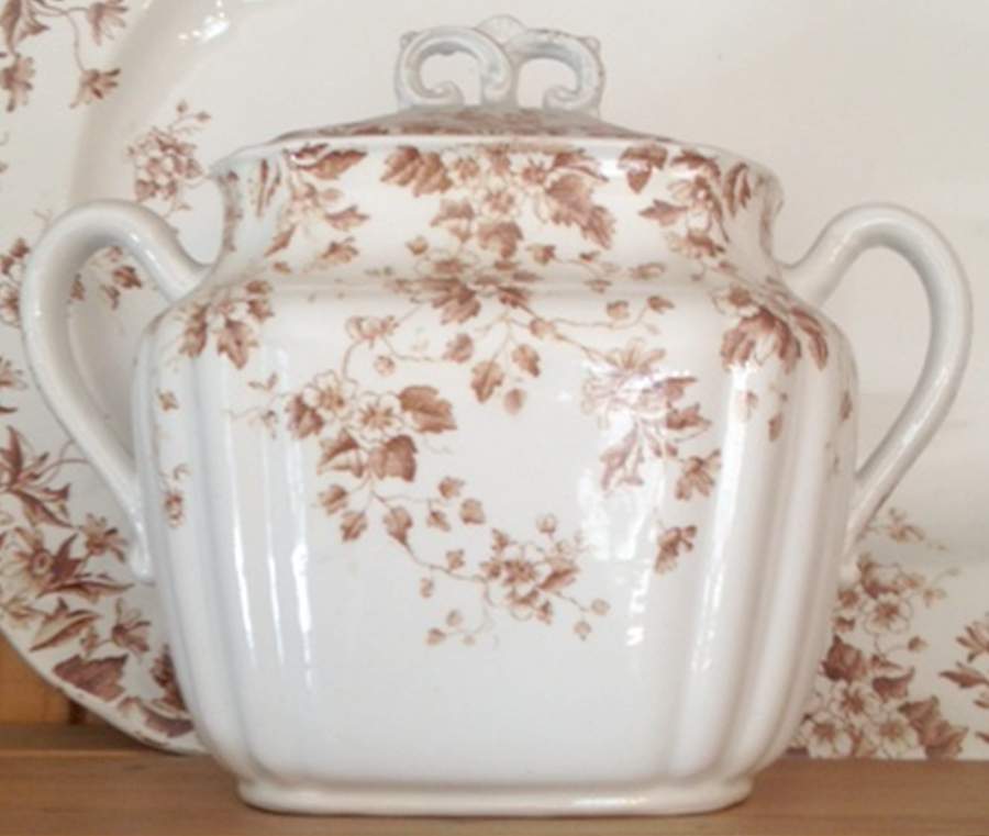 Clyde Sugar Bowl & Lid by Moore, Leason & Co-1