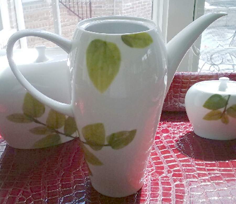 Daylight Coffee Pot No Lid by Mikasa-1