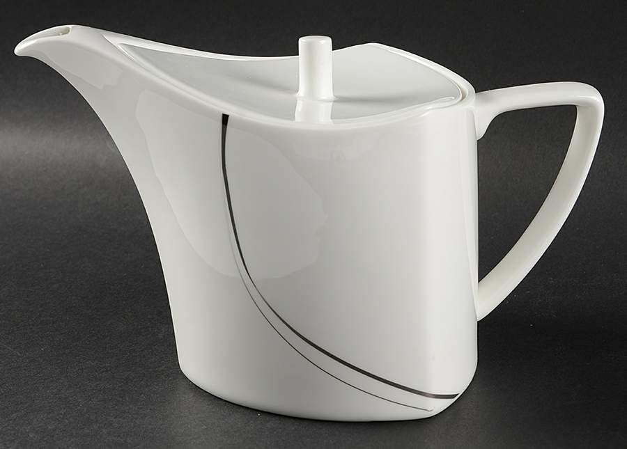 Modernist Black Teapot & Lid by Mikasa-1